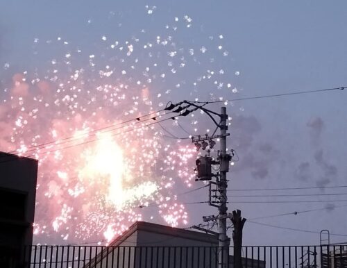 夕方の花火大会